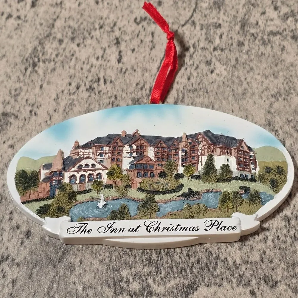 Ornament Pigeon Forge Tennessee Ornament Ceramic Hangs Inn At Christmas Place